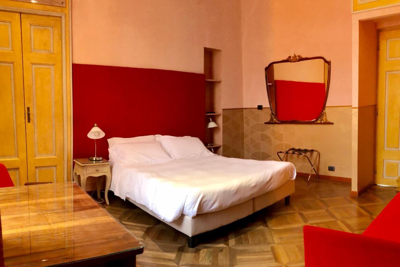 B&B Saluzzo Paesana 1718 トリノ エクステリア 写真