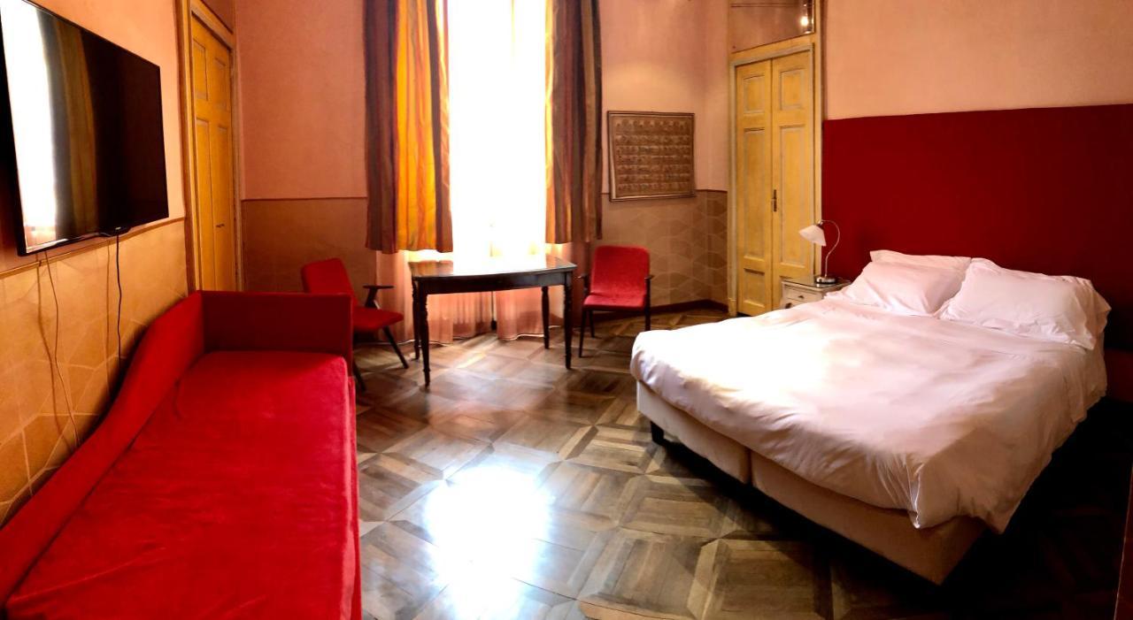 B&B Saluzzo Paesana 1718 トリノ エクステリア 写真